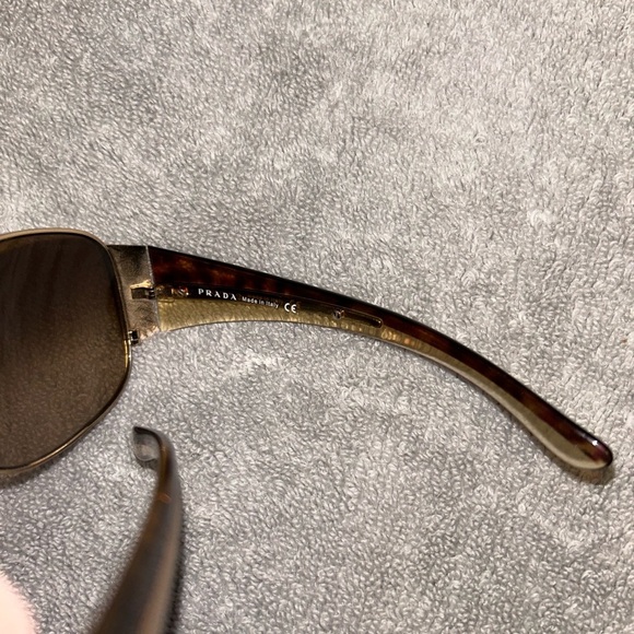 Prada Aviator Sunglasses SPR75G - Picture 8 of 10